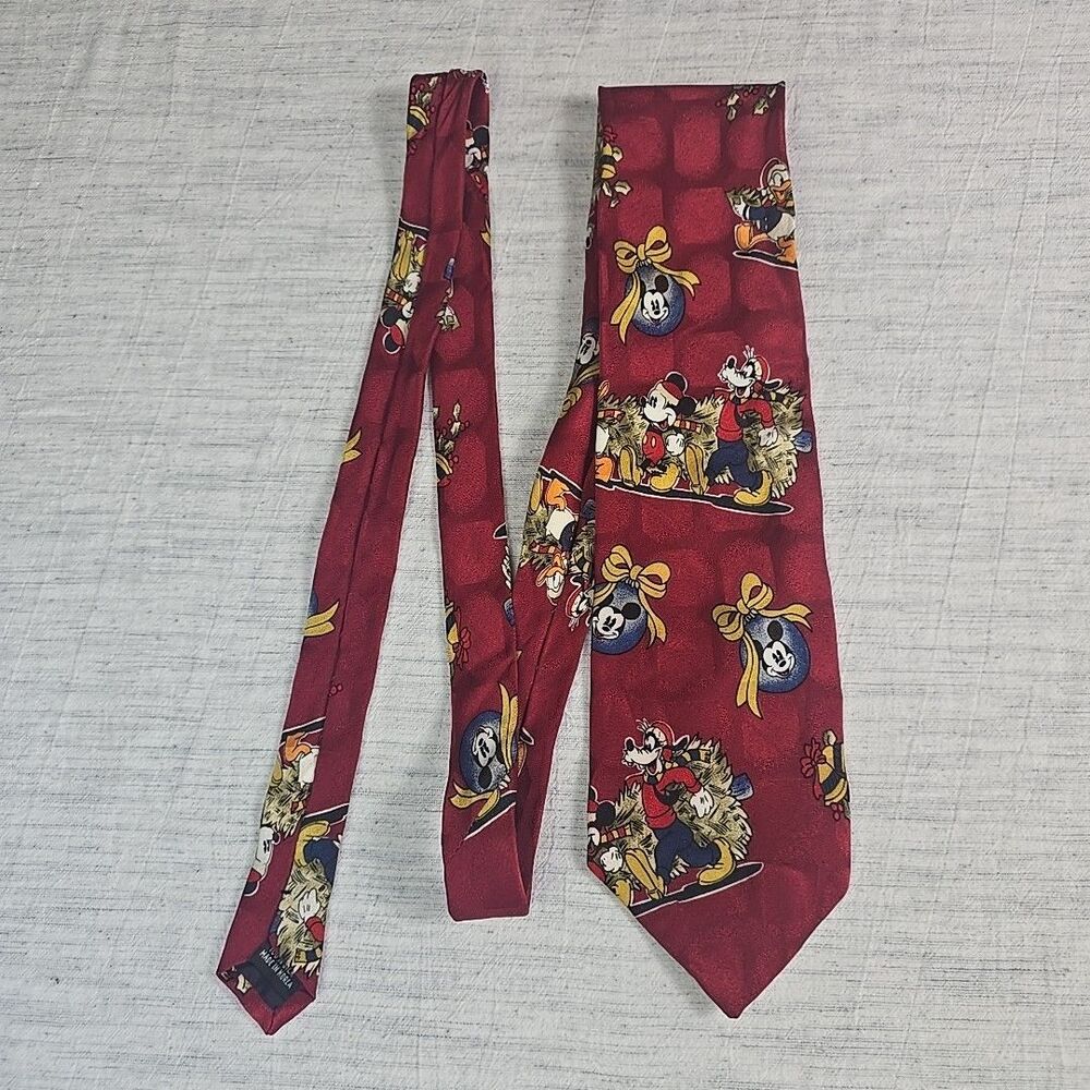 Vintage Mickey & Co Disney Silk Tie Christmas Holiday Red Goofy Pluto Ornaments